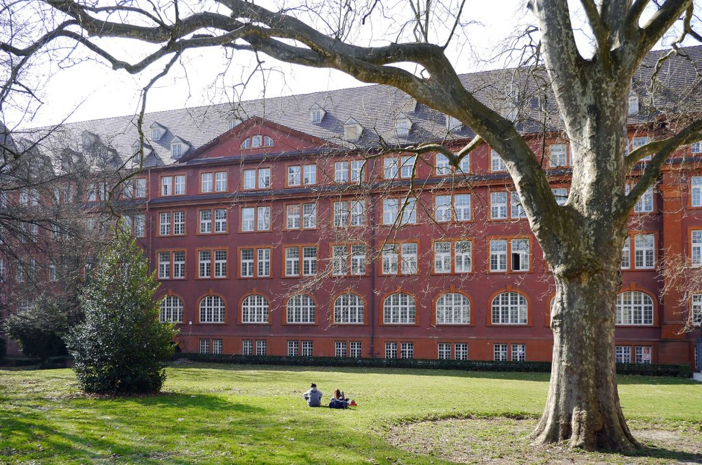 Fakultätsgebäude: Fakultät für Umwelt und Natürliche Ressourcen der Universität Freiburg